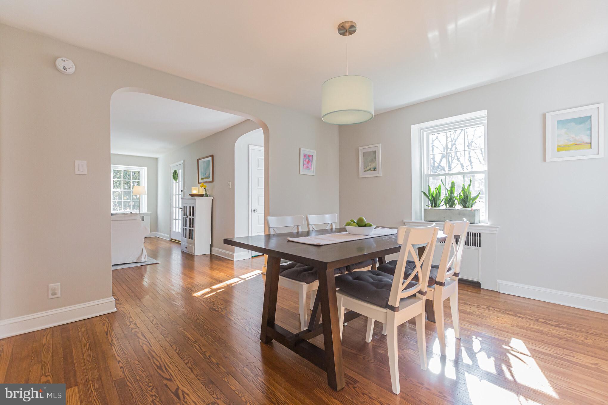 552 Manor Road Wynnewood, PA 19096 - Photo 7 of 30