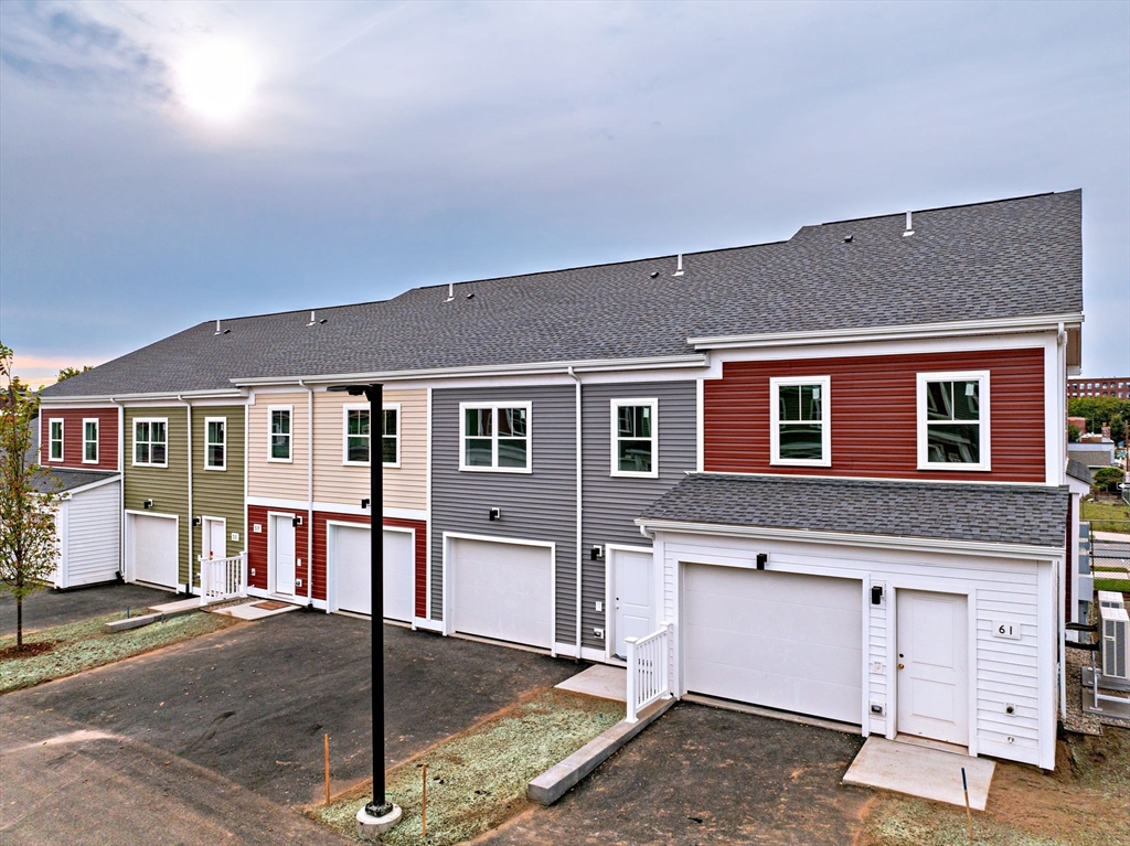 52 Morris Street, Unit 601 Springfield, MA 01105 - Photo 1 of 25 Gallery Image 1