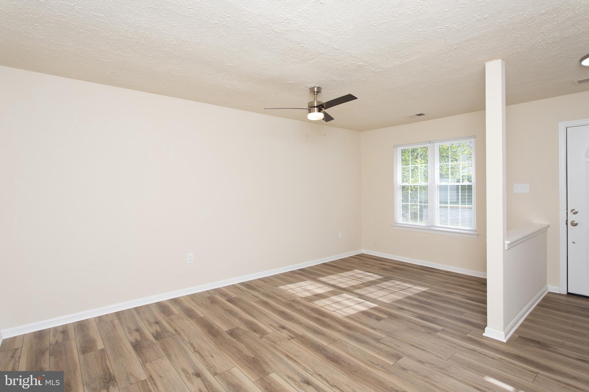 3 Riverside Run Drive Indian Head, MD 20640 - Photo 5 of 35 Living Room