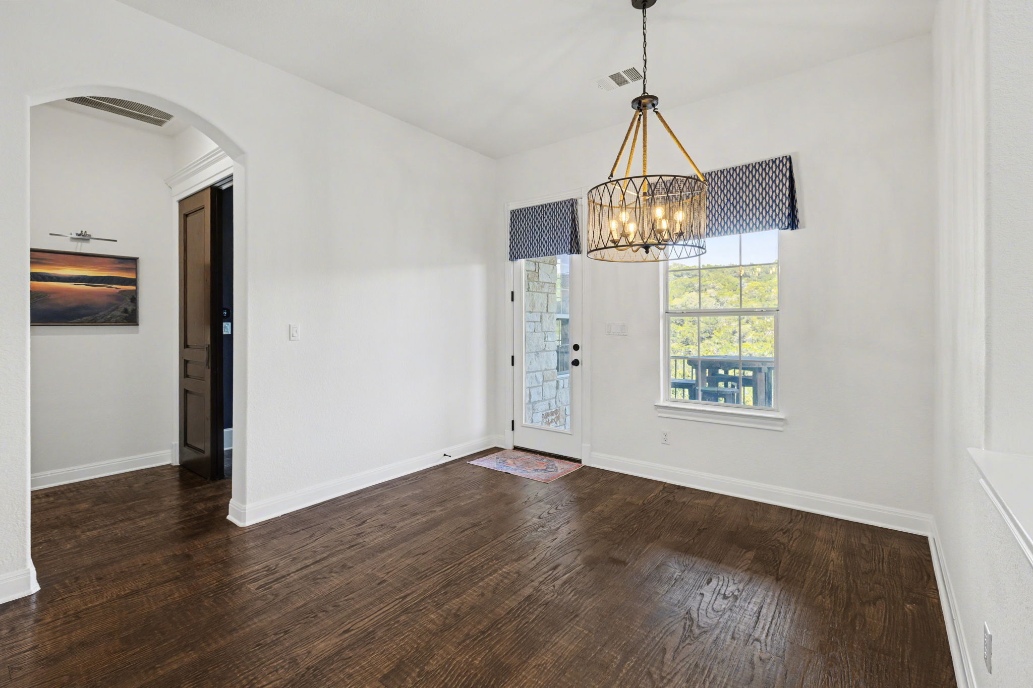 121 Burgess Lane Austin, TX 78738 - Photo 8 of 40