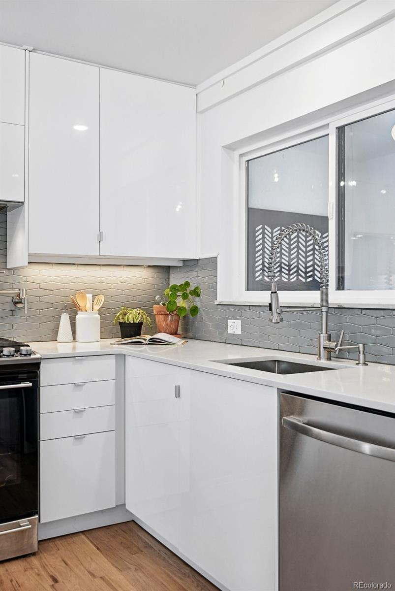 2675 South Eudora Street Denver, CO 80222 - Photo 8 of 49