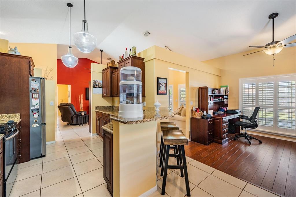 1505 Lakehurst Way Brandon, FL 33511 - Photo 11 of 34