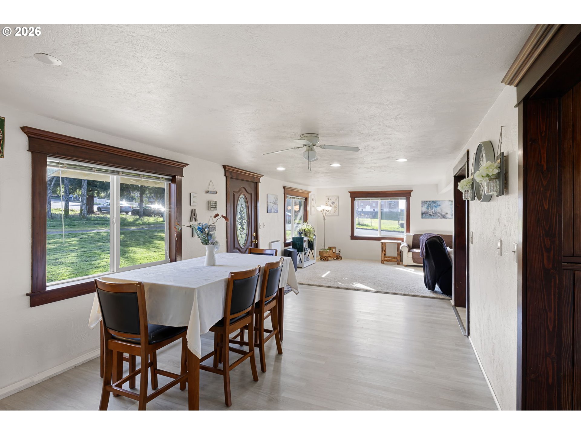 116 Northeast 8th Street Oakland, OR 97462 - Photo 11 of 48