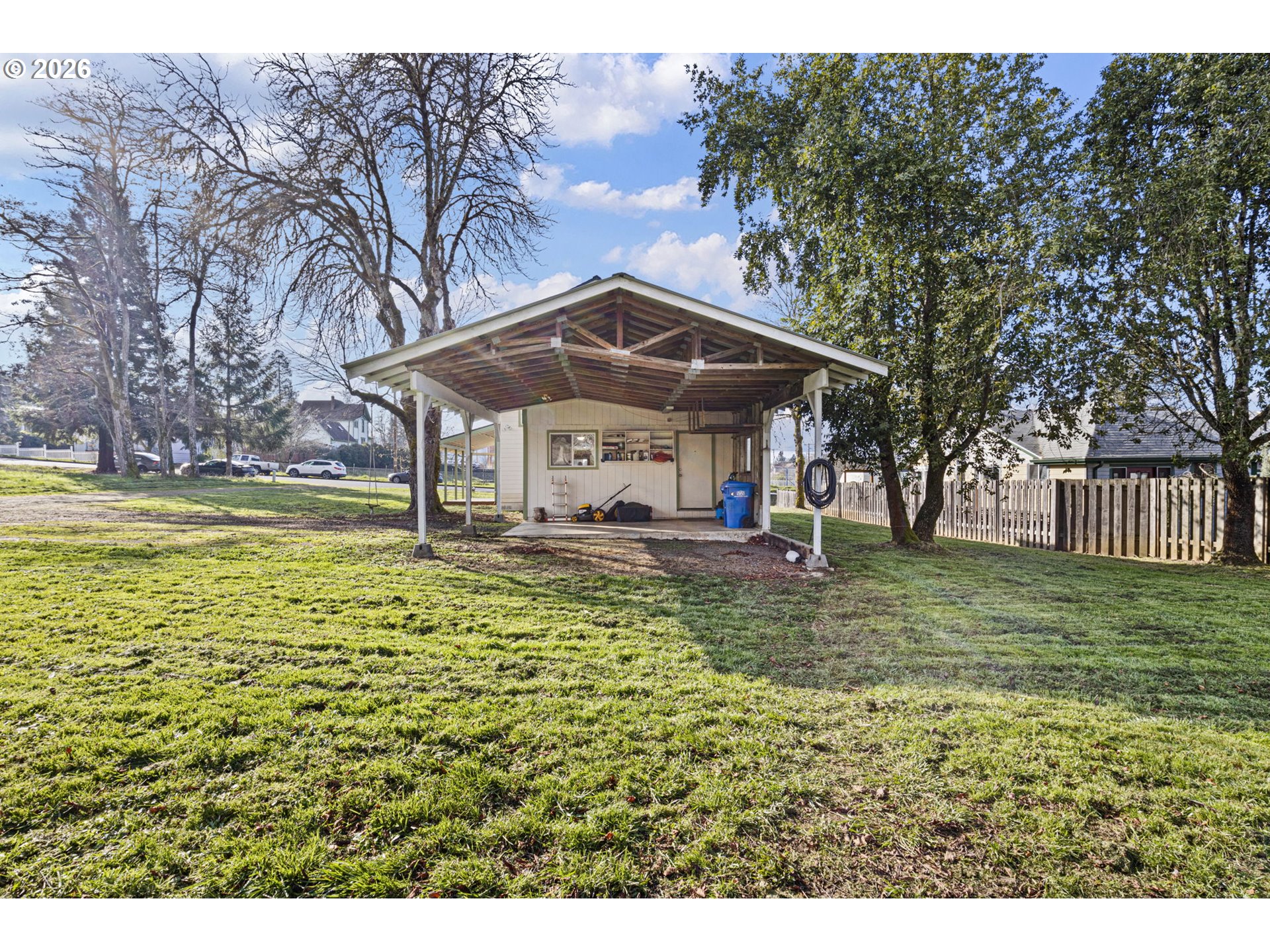 116 Northeast 8th Street Oakland, OR 97462 - Photo 39 of 48