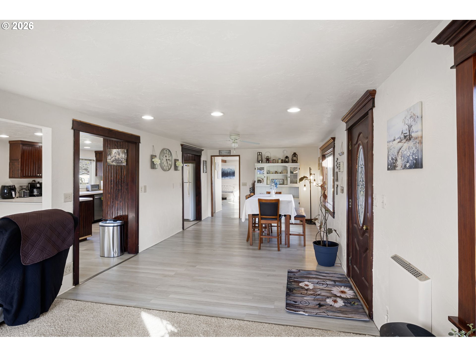 116 Northeast 8th Street Oakland, OR 97462 - Photo 9 of 48