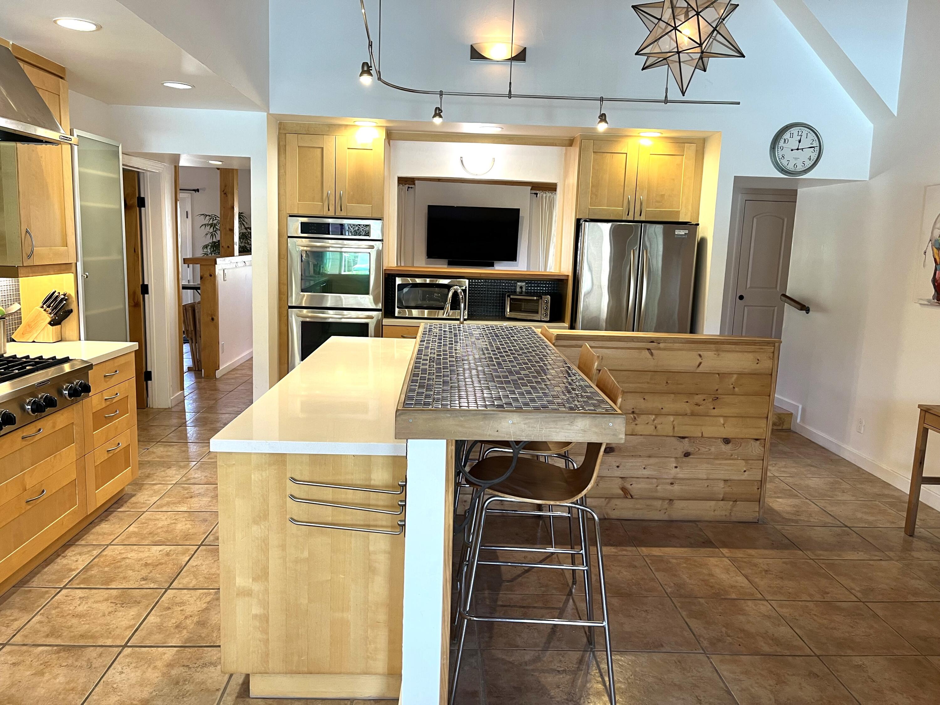 73117 Haystack Road Palm Desert, CA 92260 - Photo 13 of 32 kitchen 3