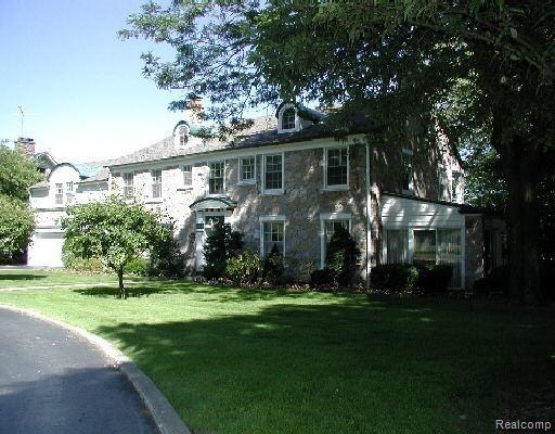 982 North Riverside Avenue St. Clair, MI 48079 - Photo 1 of 1 Property Photo