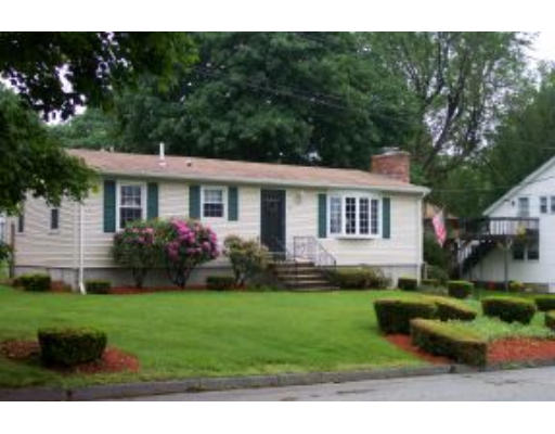 16 Stoneham Road Worcester, MA 01604 - Photo 1 of 5 Gallery Image 1