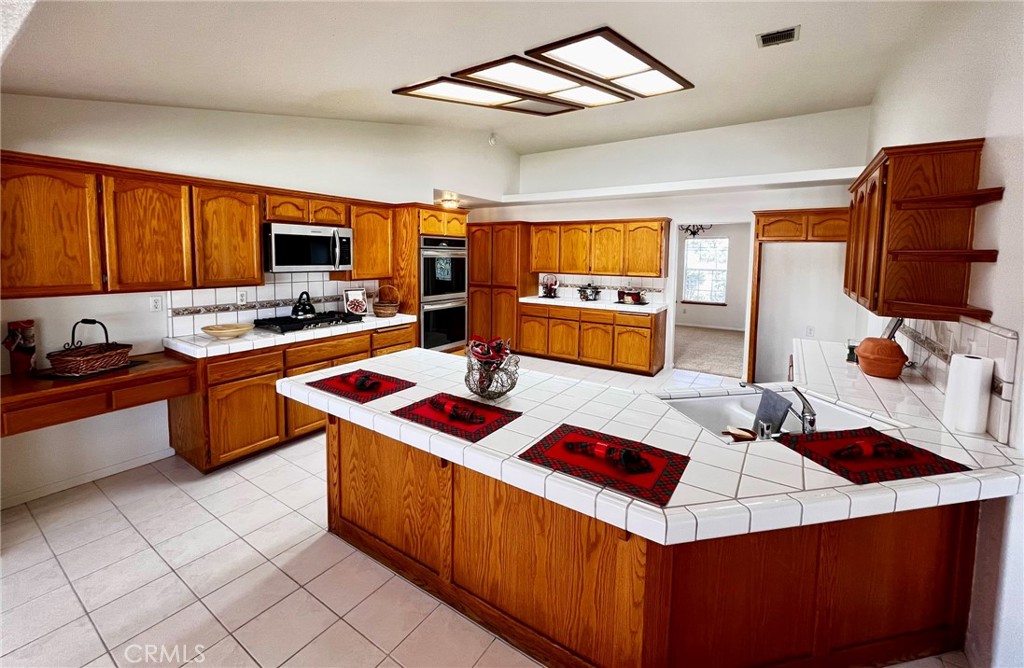 20230 Quail Run Road Apple Valley, CA 92308 - Photo 41 of 71