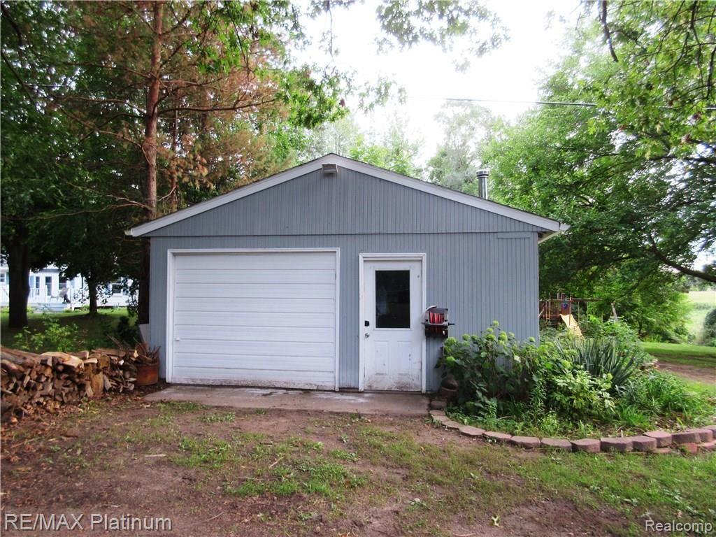 3745 Jewell Road Howell, MI 48843 - Photo 22 of 24