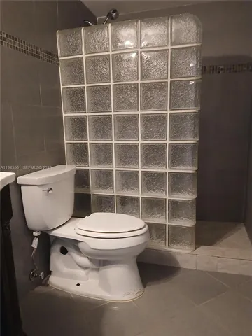 $1,650 | 5950 Del Lago Circle, Unit 112, Sunrise, FL 33313