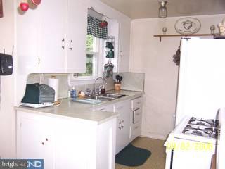 3 Garrett Road Wilmington, DE 19809 - Photo 3 of 5 Gallery Image 3