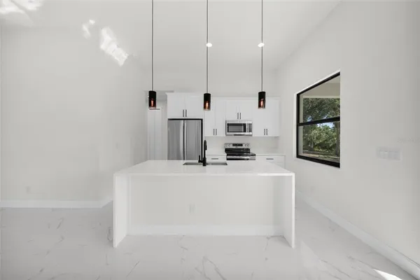 $2,250 | 7054 Rosemont Drive, Englewood, FL 34224