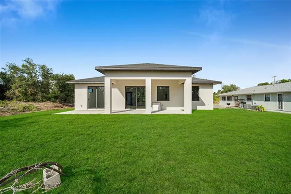 $2,250 | 7054 Rosemont Drive, Englewood, FL 34224