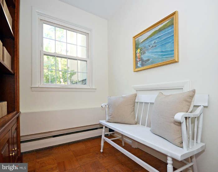 918 Army Road Baltimore, MD 21204 - Photo 12 of 29 Interior (General)