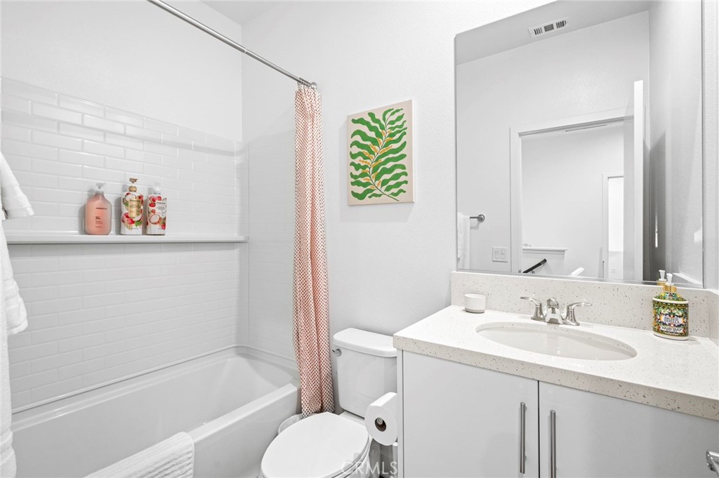 1607 West Bushell Street Anaheim, CA 92805 - Photo 8 of 29 Gallery Image 8