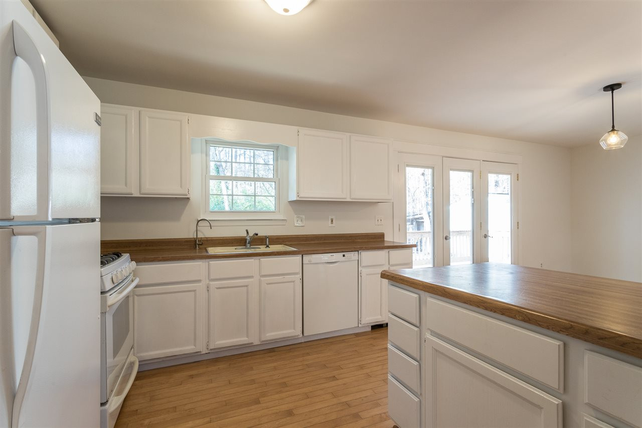 5507 Shadowbrook Drive Raleigh, NC 27612 - Photo 12 of 30 Photo 12
