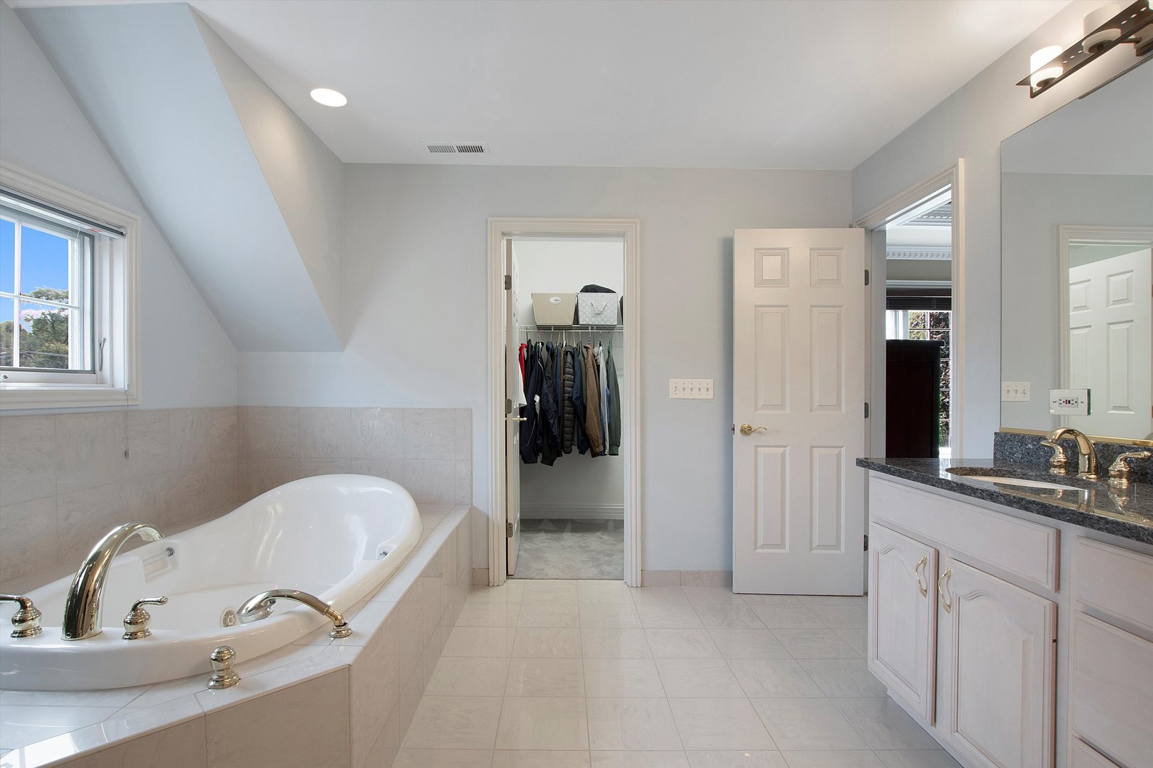 1017 Kent Avenue Park Ridge, IL 60068 - Photo 20 of 36 Gallery Image 20