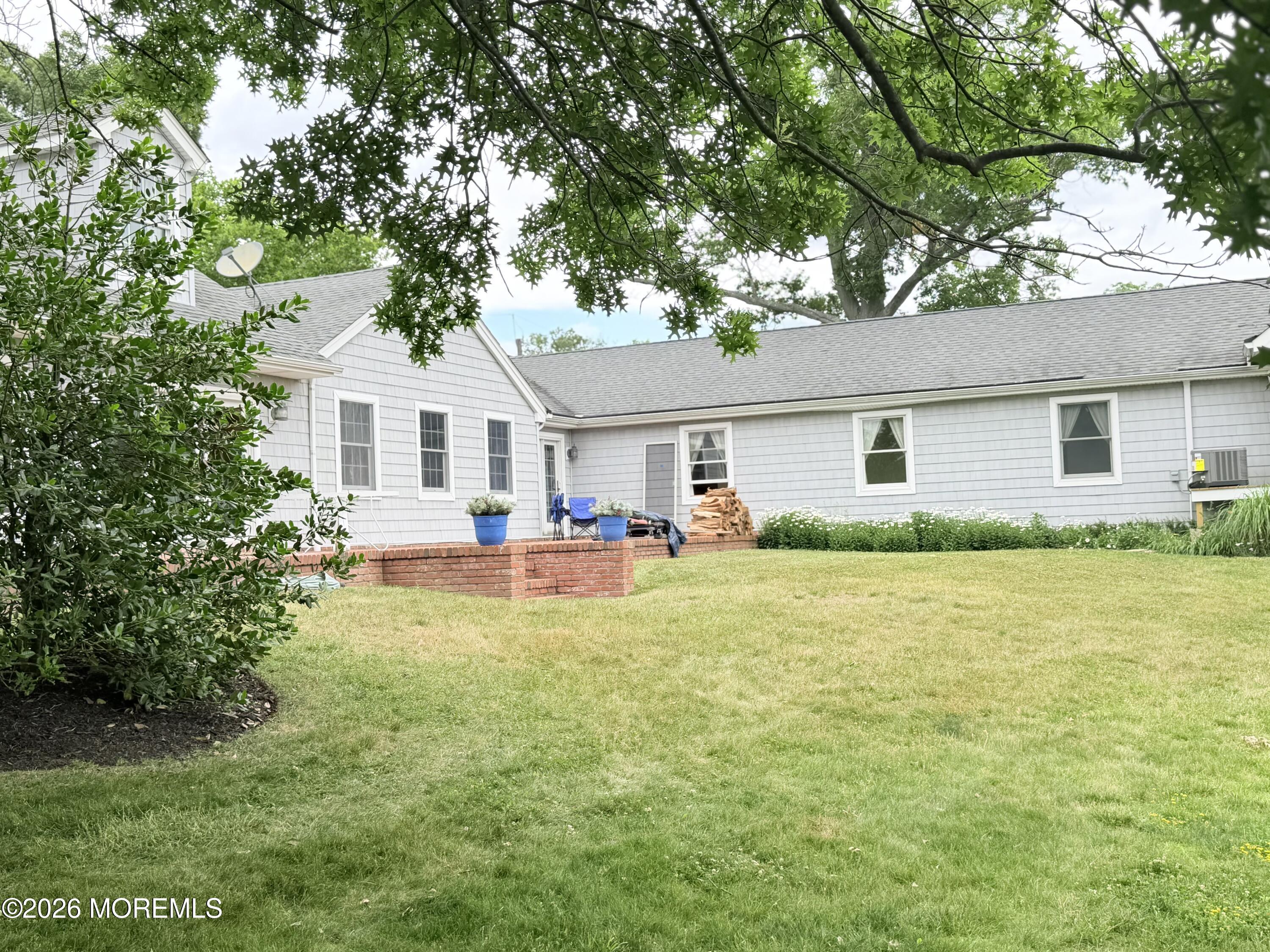 68 Goose Neck Point Road Oceanport, NJ 07757 - Photo 8 of 32 IMG_2834