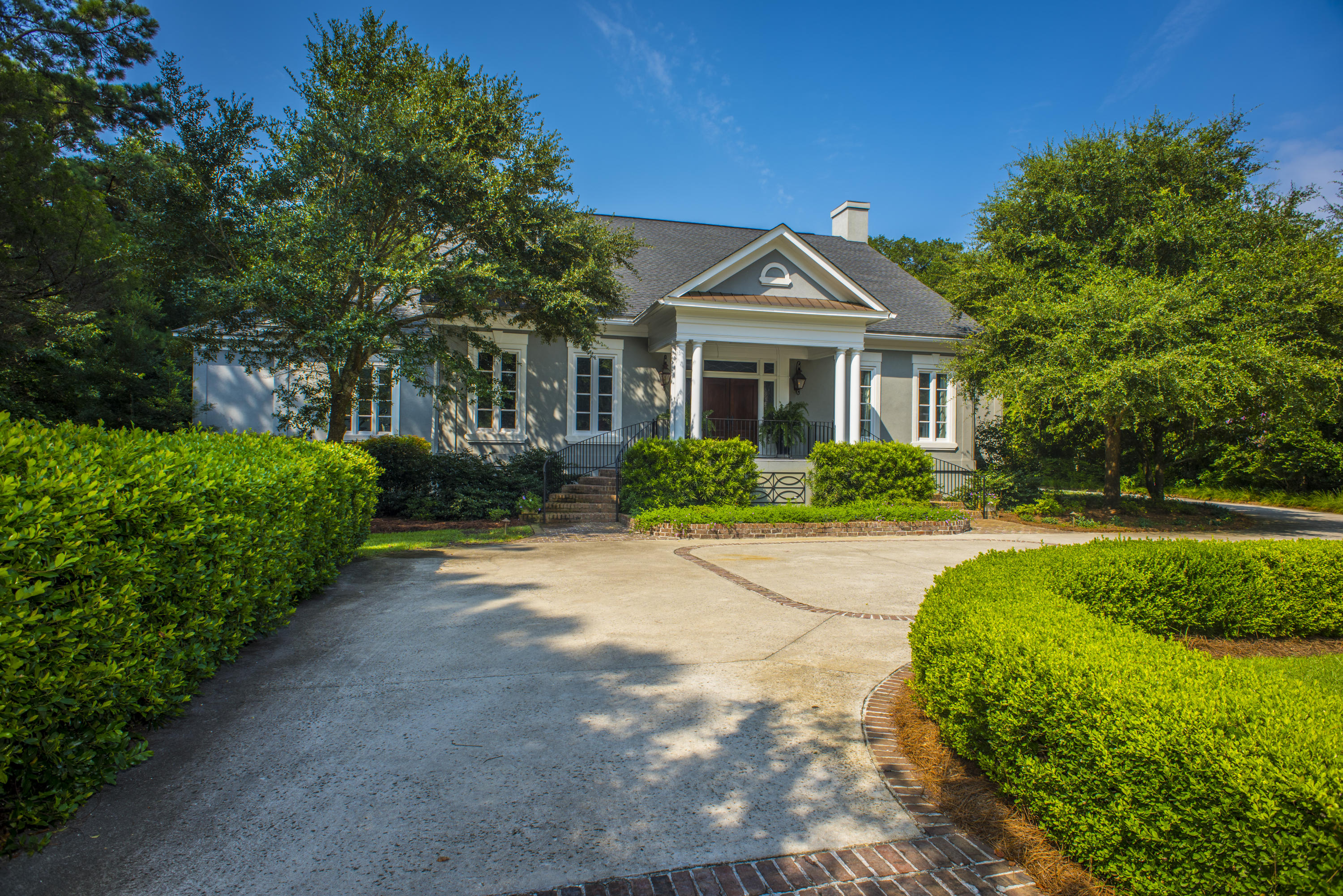 1465 Winton Road Mount Pleasant, SC 29464 - Photo 4 of 15 Entry