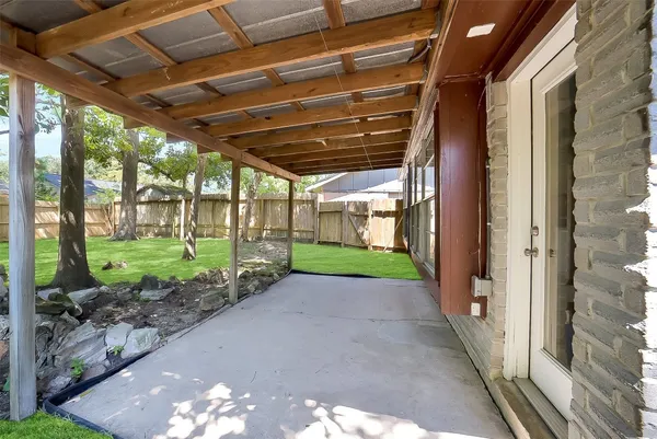 $204,000 | 23123 Lestergate Drive, Spring, TX 77373