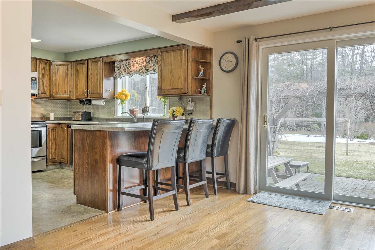 464 Chapman Road Keene, NH 03431 - Photo 5 of 39