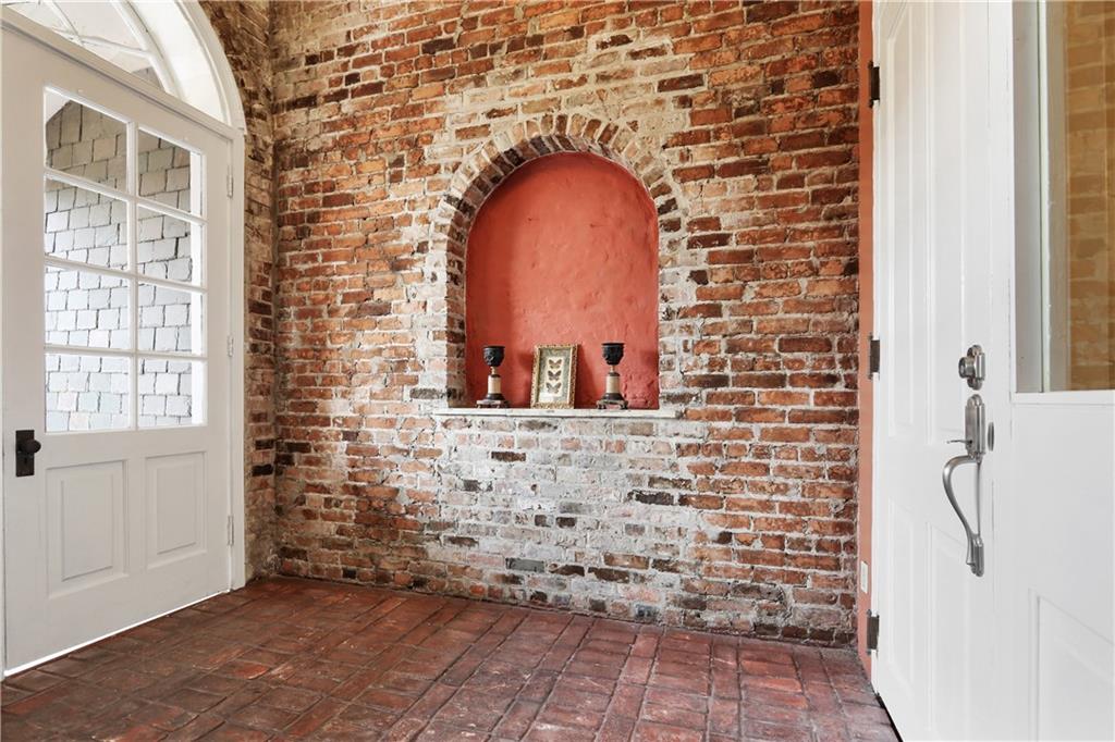 1237 Decatur Street, Unit 3 New Orleans, LA 70116 - Photo 4 of 14 Gallery Image 4
