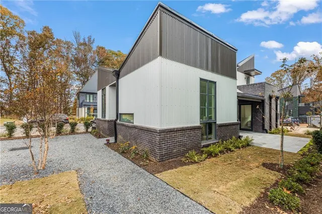 $5,500 | 360 2nd Street, Fayetteville, GA 30214