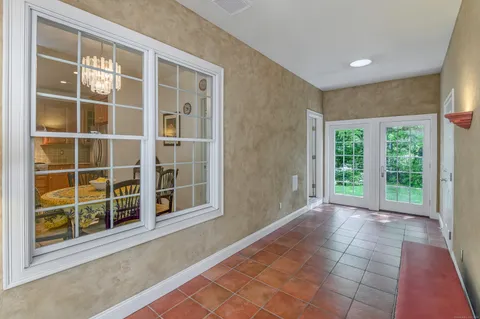$1,300,000 | 101 Carol Street, Danbury, CT 06810
