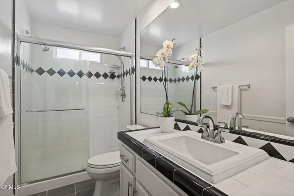 $843,000 | 5072 Via Calderon, Camarillo, CA 93012