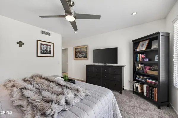 $843,000 | 5072 Via Calderon, Camarillo, CA 93012