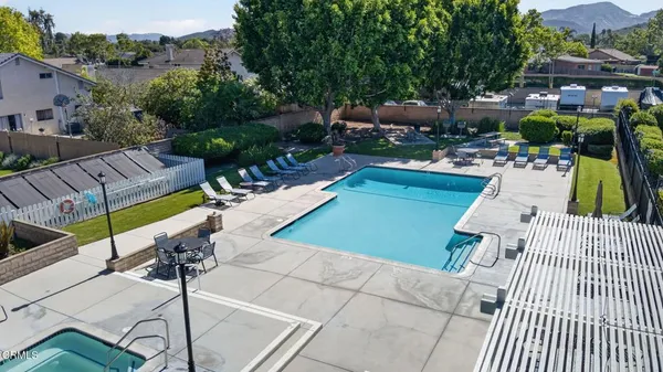 $843,000 | 5072 Via Calderon, Camarillo, CA 93012