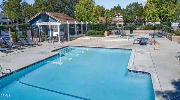 $843,000 | 5072 Via Calderon, Camarillo, CA 93012