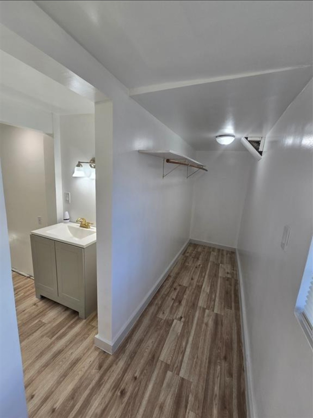 3125 Illinois Street, Unit C Baytown, TX 77520 - Photo 7 of 7 a room with a washer and dryer