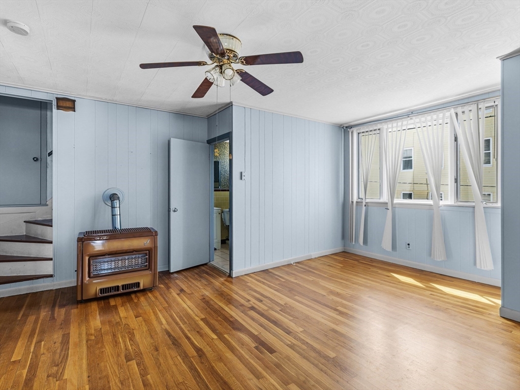 430 William Street Fall River, MA 02721 - Photo 24 of 42