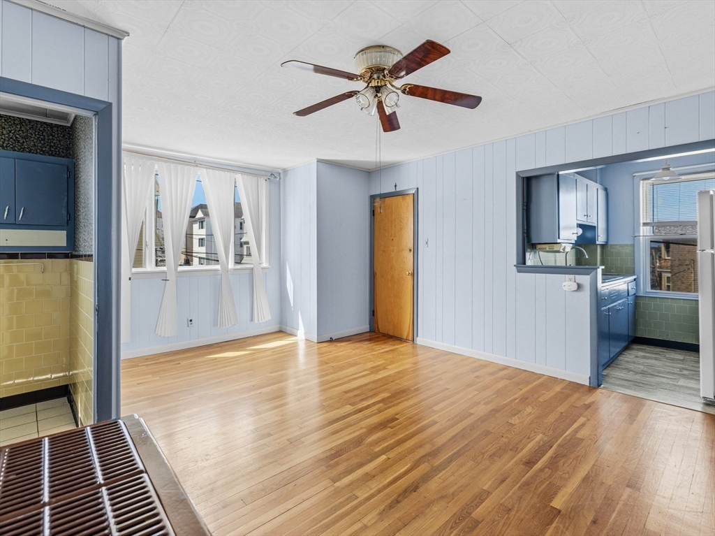 430 William Street Fall River, MA 02721 - Photo 25 of 42