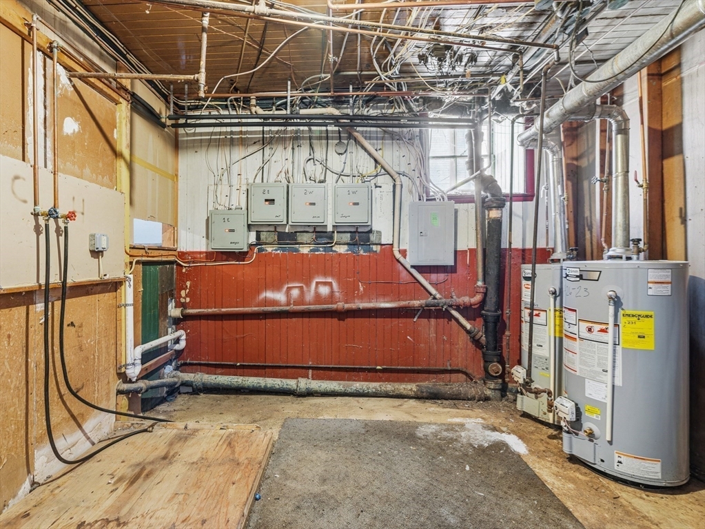 430 William Street Fall River, MA 02721 - Photo 38 of 42