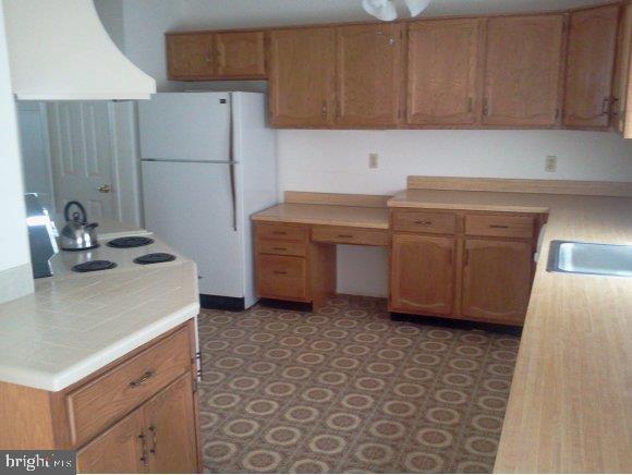 2 Elm Road Manahawkin, NJ 08050 - Photo 4 of 6 Gallery Image 4
