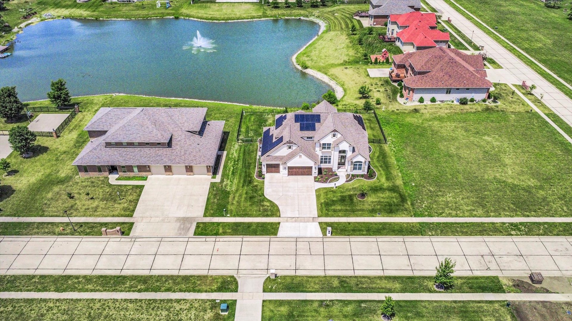 604 Cayman Way Savoy, IL 61874 - Photo 9 of 138