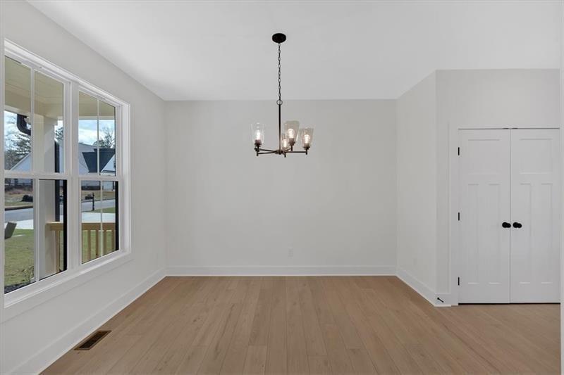 29 Bridgestone Way Cartersville, GA 30120 - Photo 8 of 47