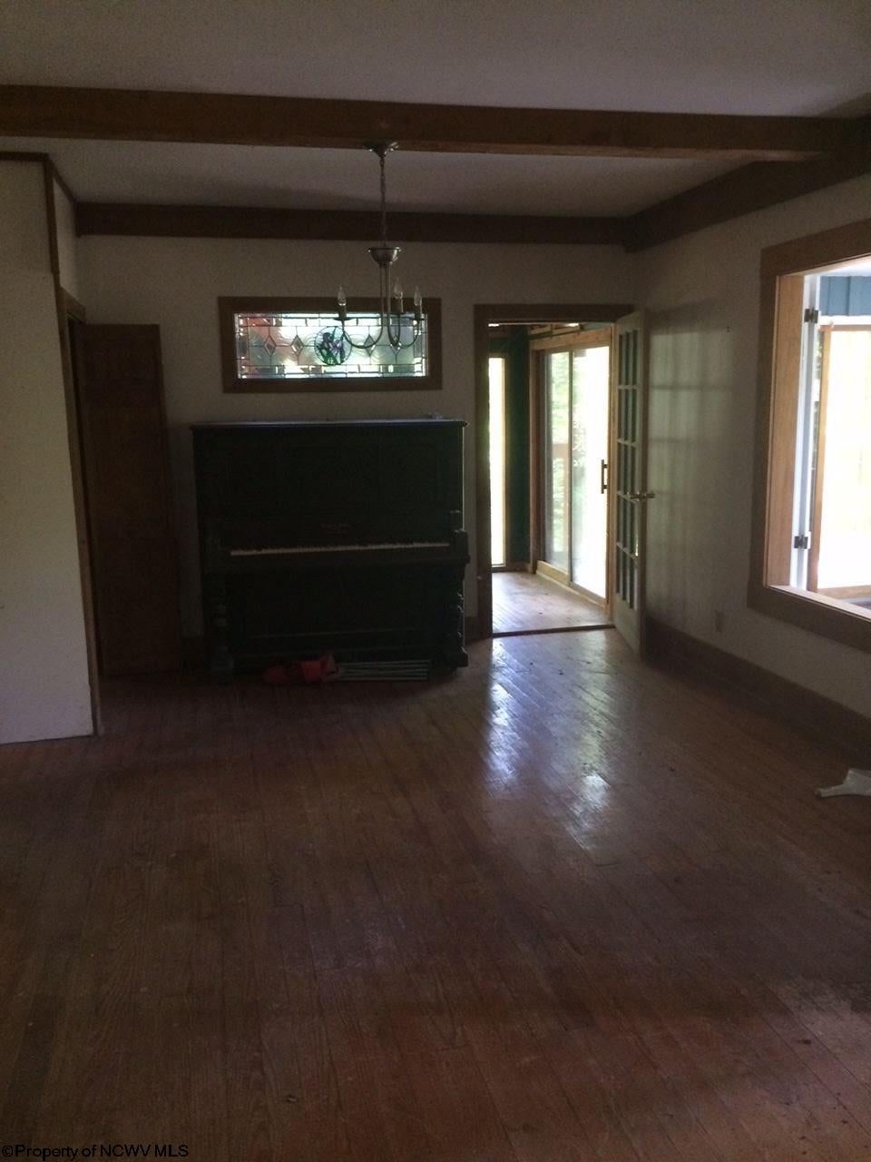 7226 Hall Road Buckhannon, WV 26201 - Photo 6 of 14 Gallery Image 6