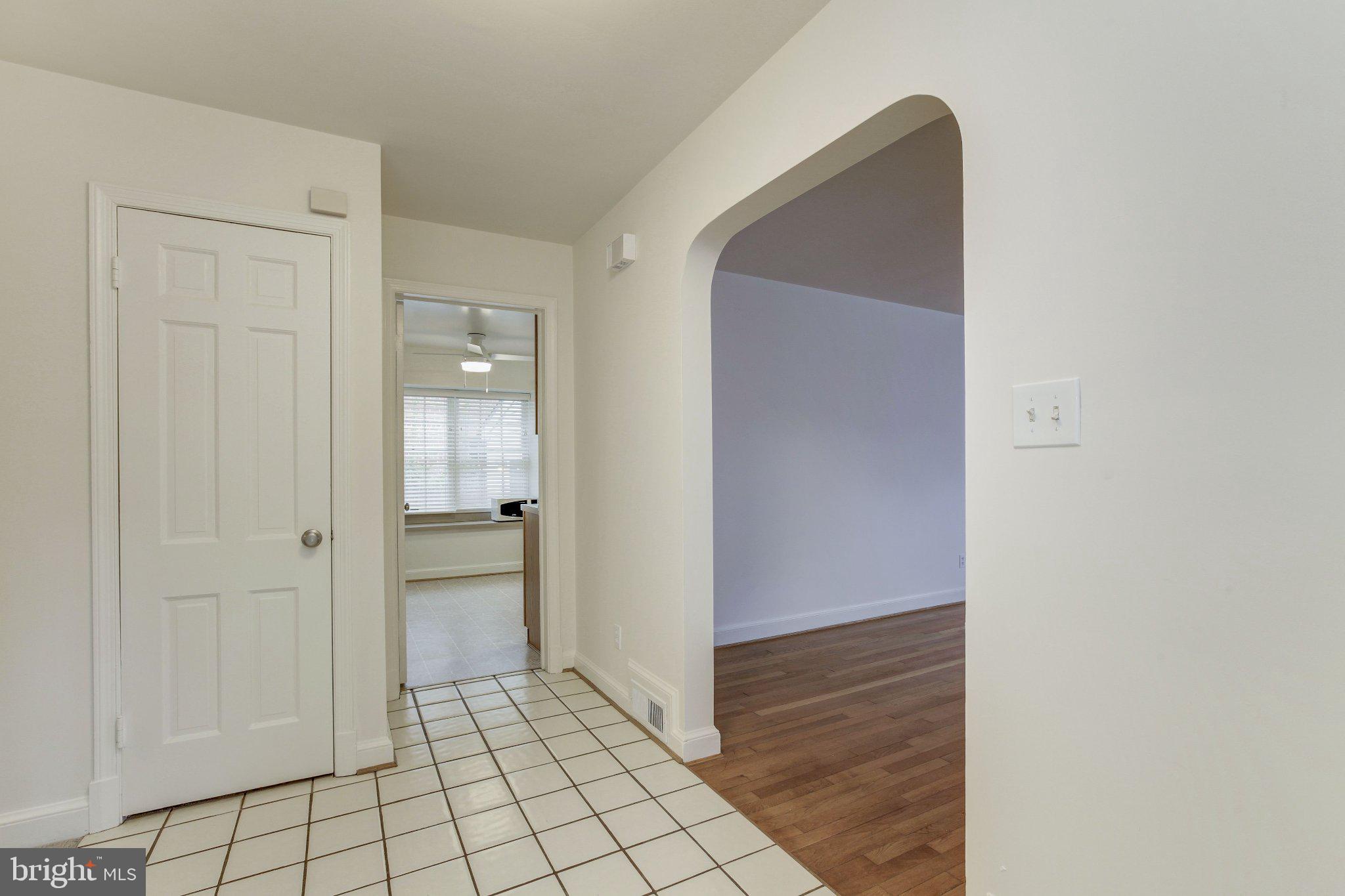 5601 Pollard Road Bethesda, MD 20816 - Photo 5 of 26 Gallery Image 5