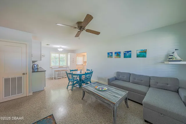 $3,200 | 3948 Cardinal Boulevard, Port Orange, FL 32127