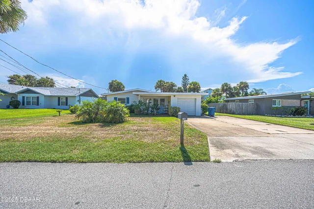 $3,200 | 3948 Cardinal Boulevard, Port Orange, FL 32127