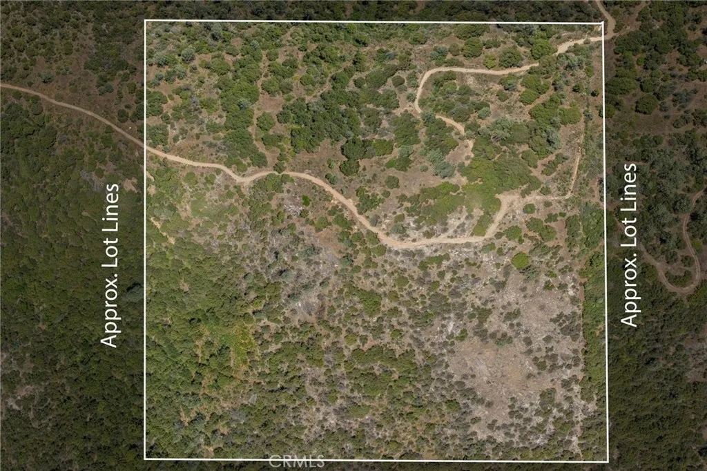 49 Old Yosemite Road Oakhurst, CA 93644 - Photo 30 of 41