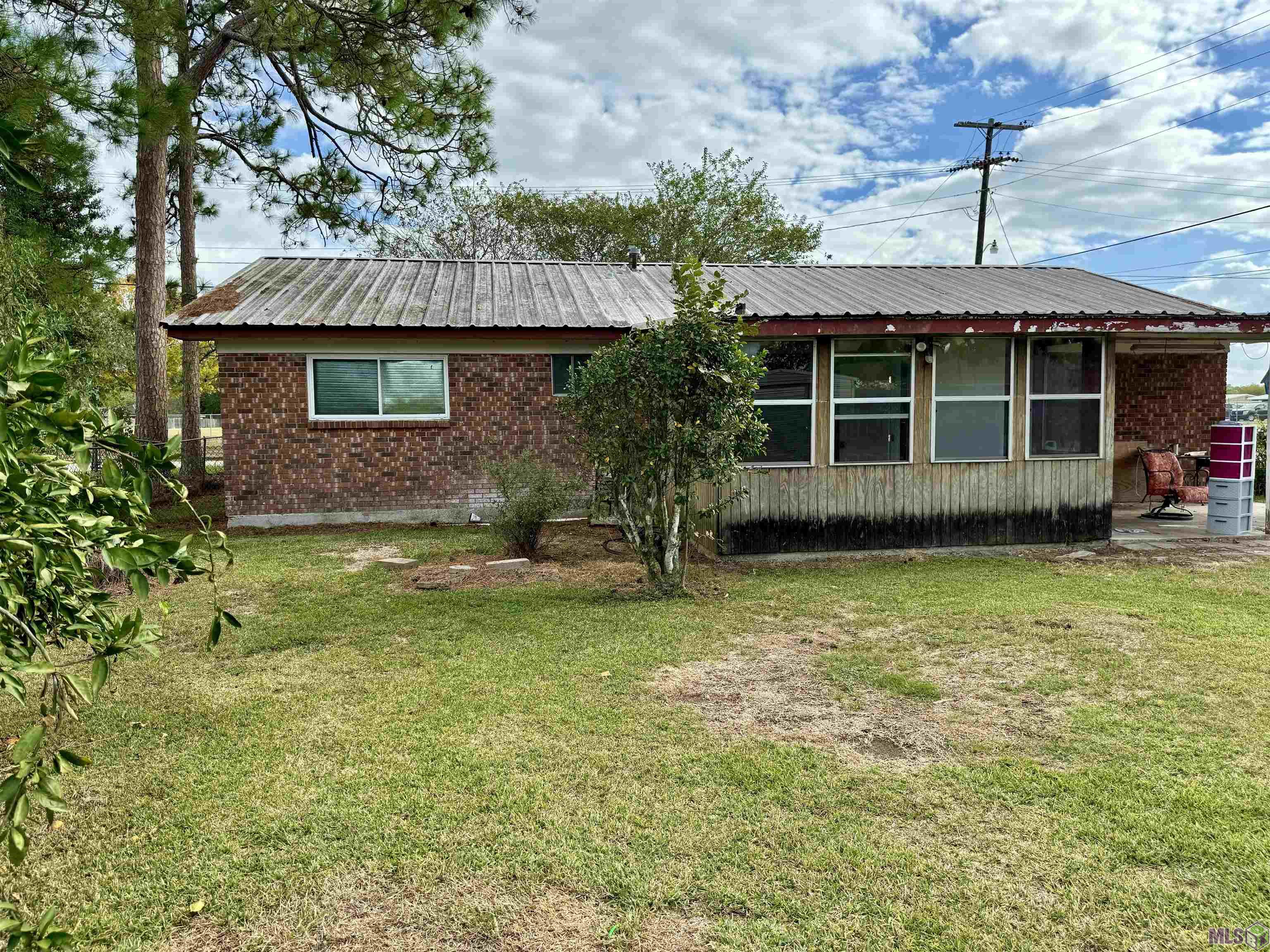 1303 Middle Road Bayou Vista, LA 70380 - Photo 14 of 21 Gallery Image 14