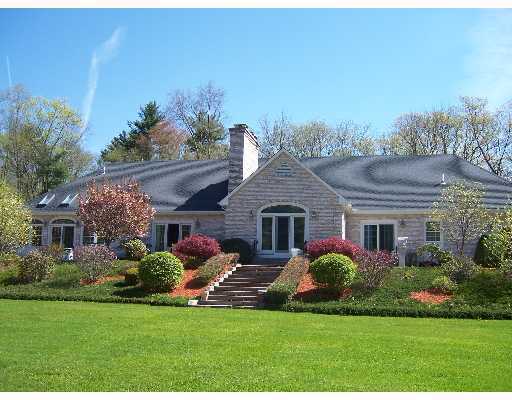 35 Ridge Road Smithfield, RI 02917 - Photo 3 of 5 Other.