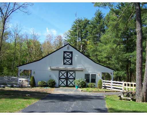 35 Ridge Road Smithfield, RI 02917 - Photo 4 of 5 Other.