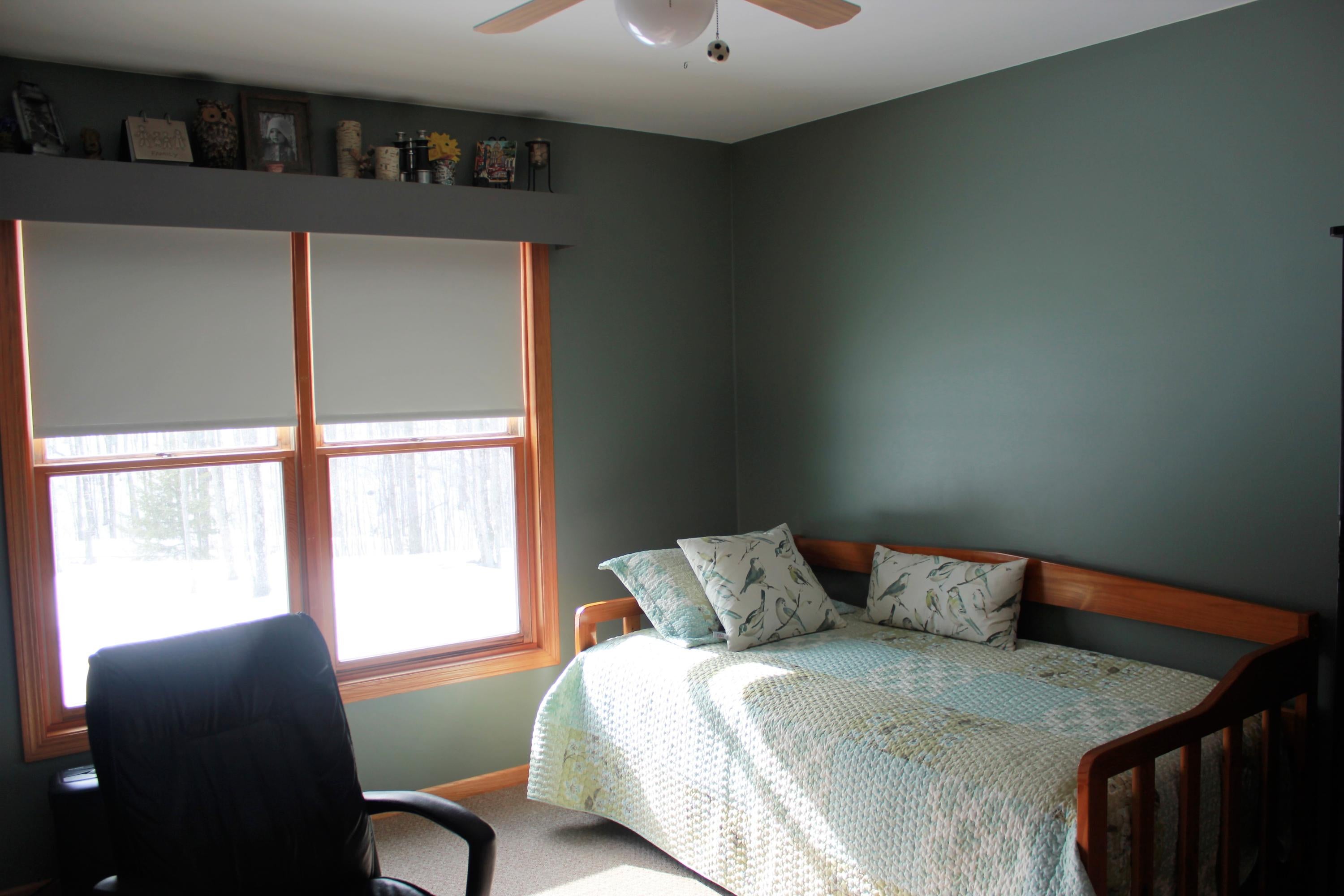 1825 Abbey Road Petoskey, MI 49770 - Photo 12 of 26 Gallery Image 12