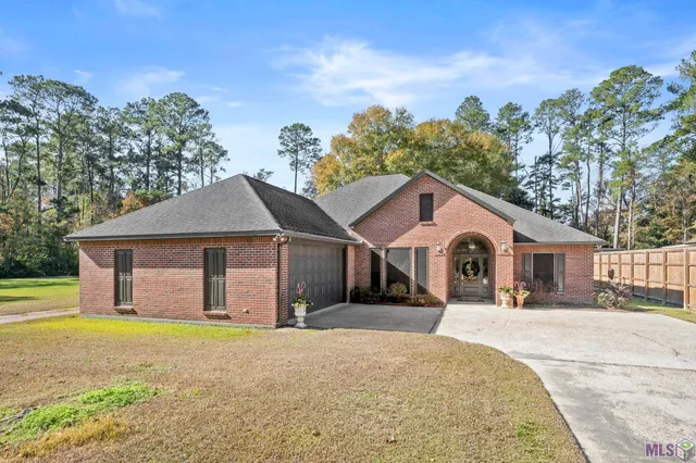 $425,000 | 29601 Melanie Street, Walker, LA 70785
